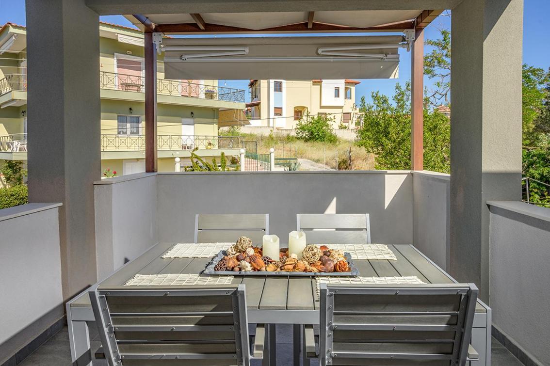 Meltemi Luxury Apartments نيا رودا المظهر الخارجي الصورة