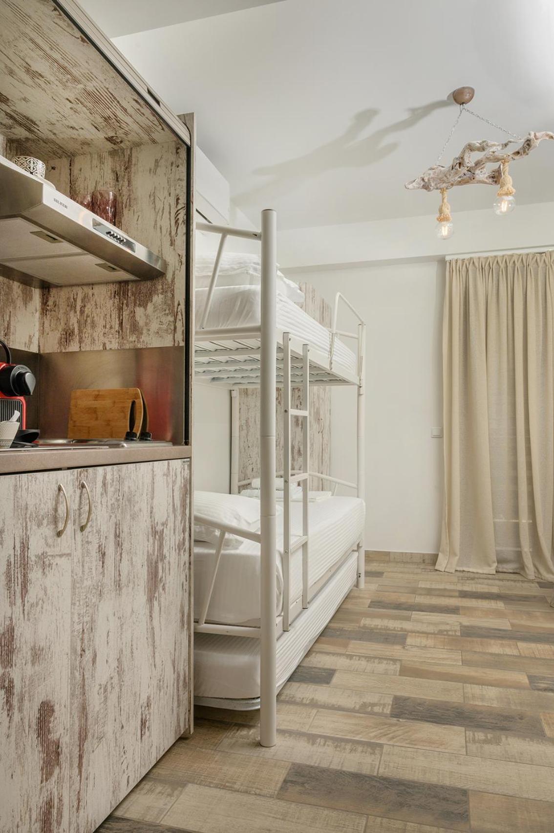 Meltemi Luxury Apartments نيا رودا المظهر الخارجي الصورة